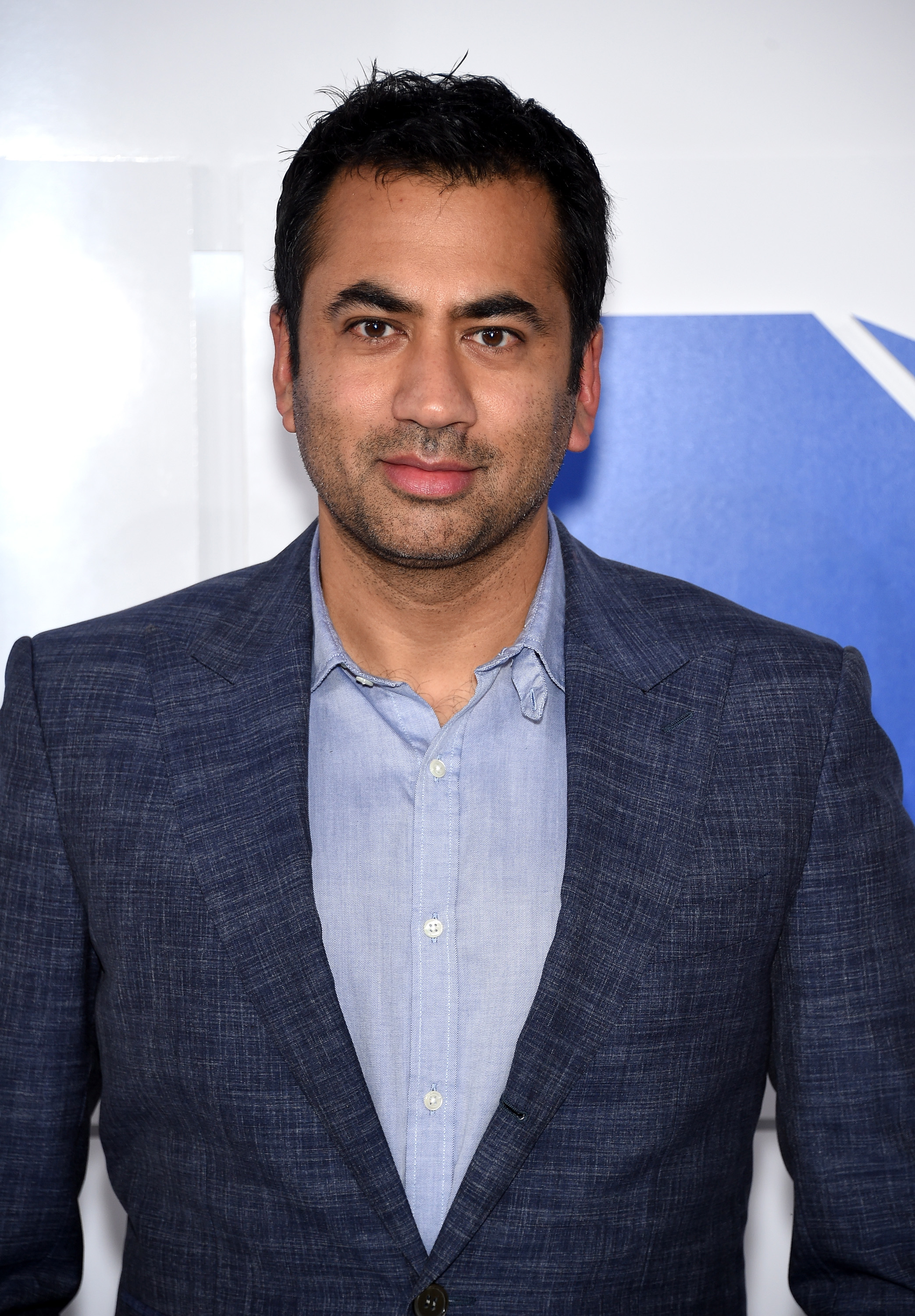 Kal Penn Headshot